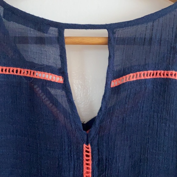 THME Navy + Coral Sleeveless Top - Picture 5 of 9